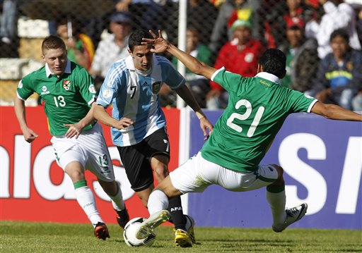 Angel Di Maria, Edward Zenteno, Alejandro Chumacero
