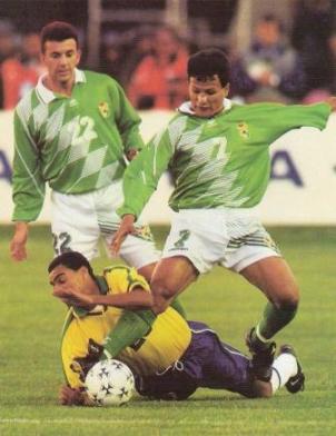 La Copa América que debió ser de Bolivia. Enfrente estaba uno de los mejores equipos que Brasil tuvo nunca. Baldivieso y S. Castillo enfrentando al "scratch"