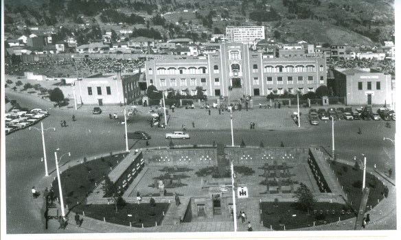 El viejo estadio Hernando Siles inaugurado en 1930. Allí debutó Bolivia ante Chile en 1950
