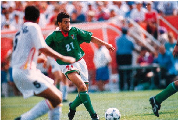 Erwin Sánchez, autor en este partido, del único gol de bolivia en copas del Mundo