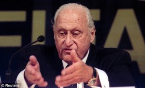 article-2069880-000ABE3200000258-904_468x286