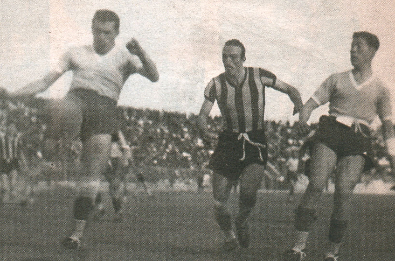 caparelli-clasico-paceno-anos-50