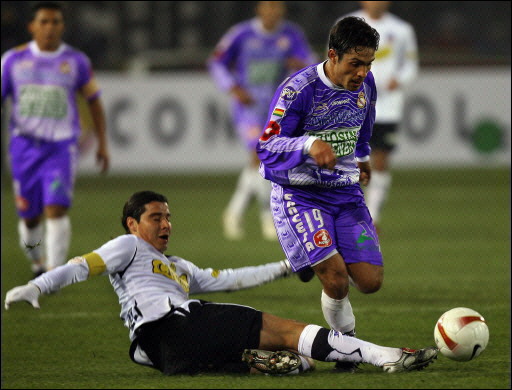 ARCHIVO-FC-Libertadores-VA-AFP_LNCIMA20080401_0106_1